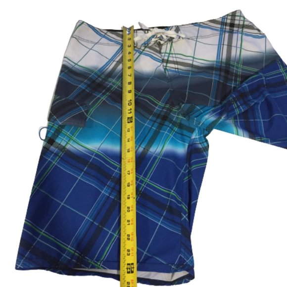 Quiksilver Men's Blue Shorts - Picture 7 of 11